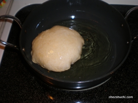  poori in the hot oil